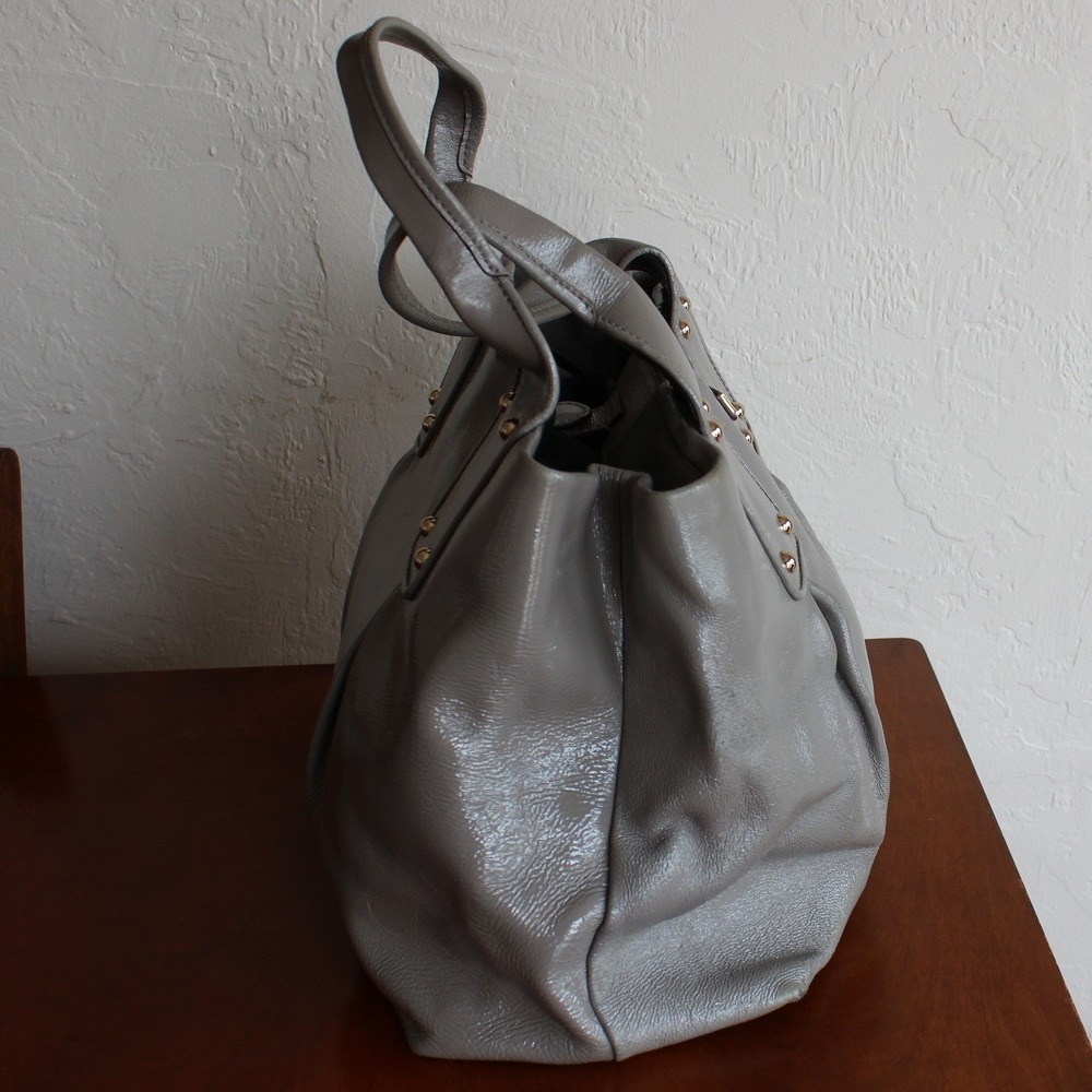 Kate Spade New York Grey Leather Pleated Tote Bag Striped Lining - Picture 5 of 15